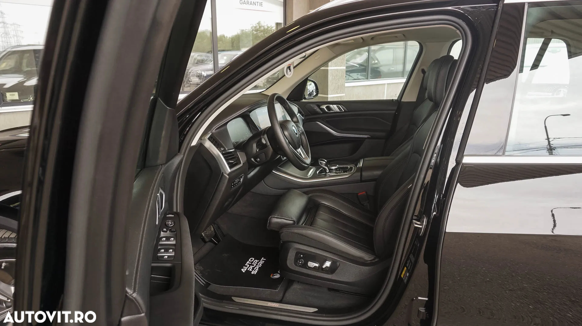 BMW X5 xDrive45e - 27