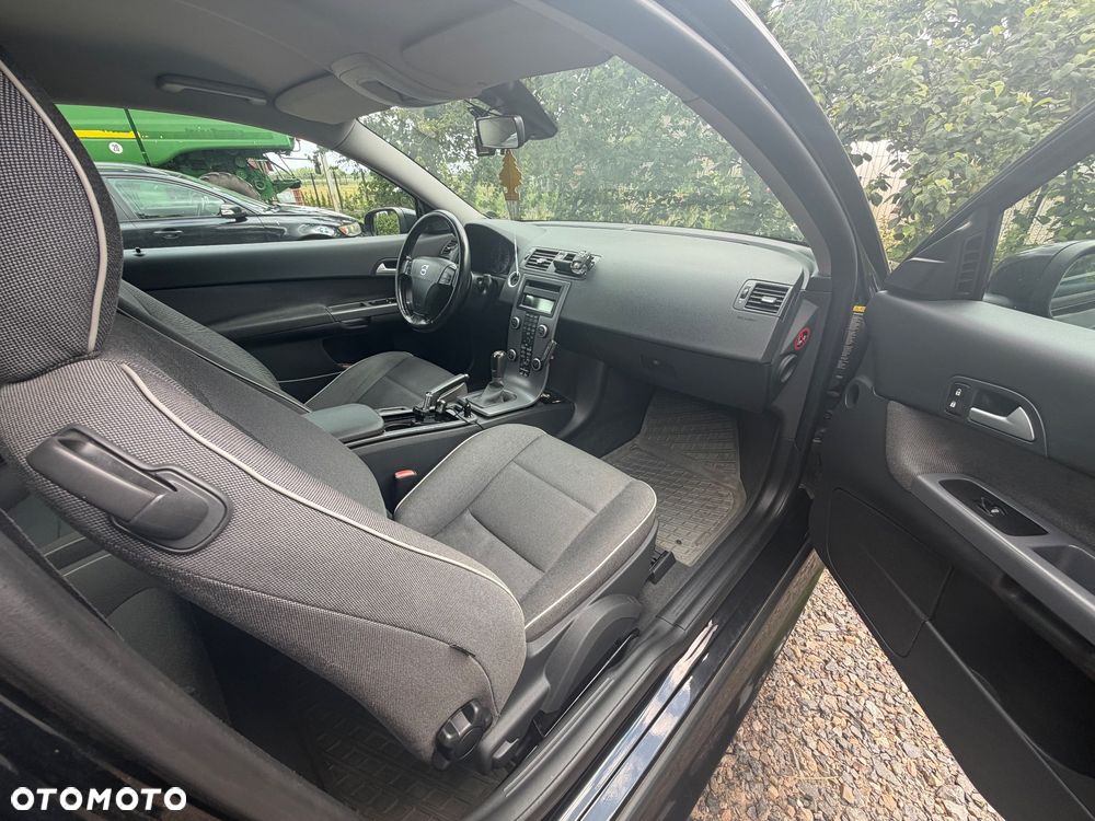 Volvo C30 1.6D - 10