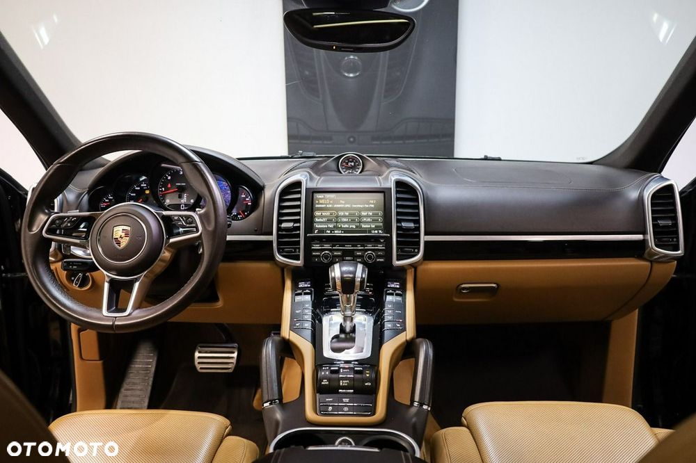 Porsche Cayenne S Diesel - 14