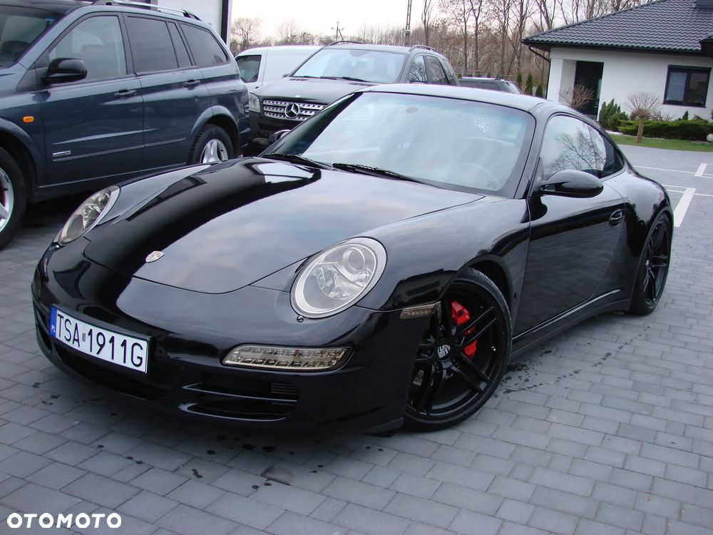Porsche 911 Carrera 4 S - 1