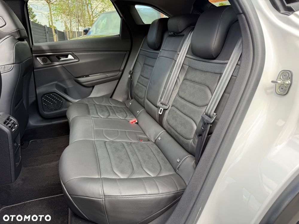 Citroën C5X 1.6 PHEV 225 Shine EAT8 - 14