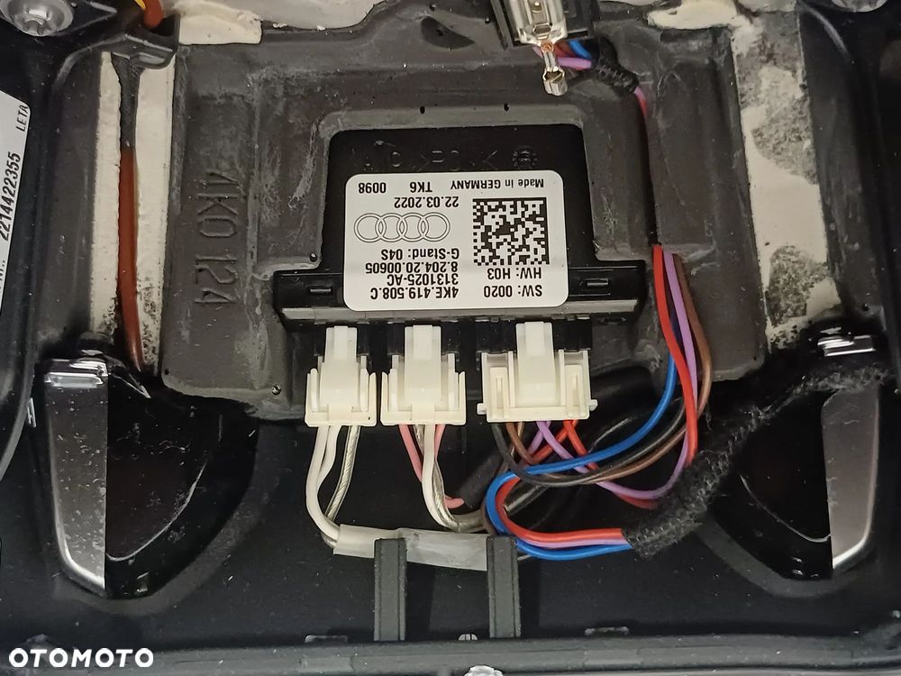 NR 533 Kierownica multifunkcja czarna skóra, łopatki do AUDI A6 C8  4KE419508C - 8