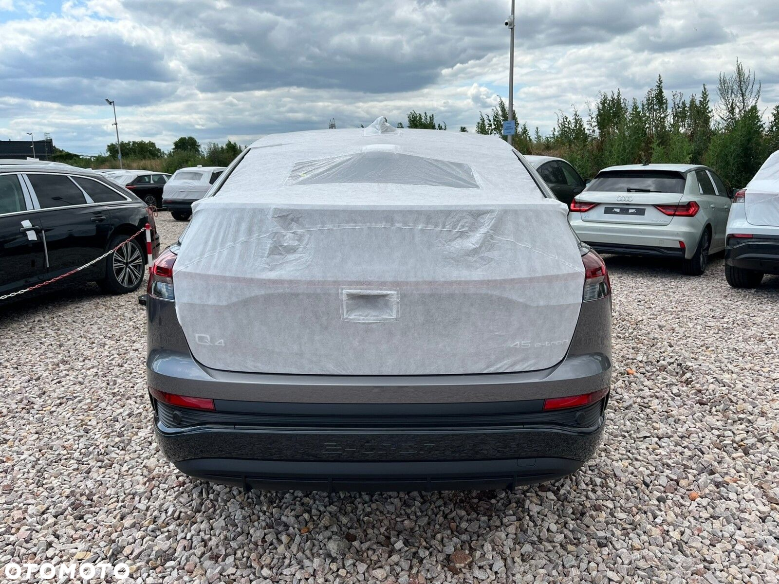 Audi Q4 Sportback e-tron - 4