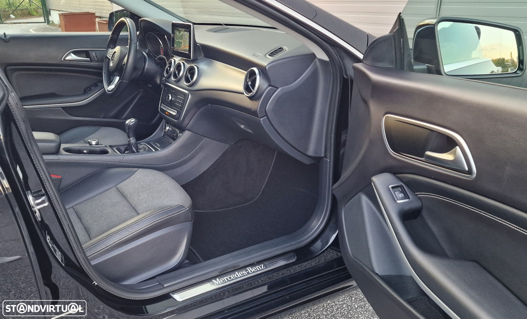 Mercedes-Benz CLA 180 - 10