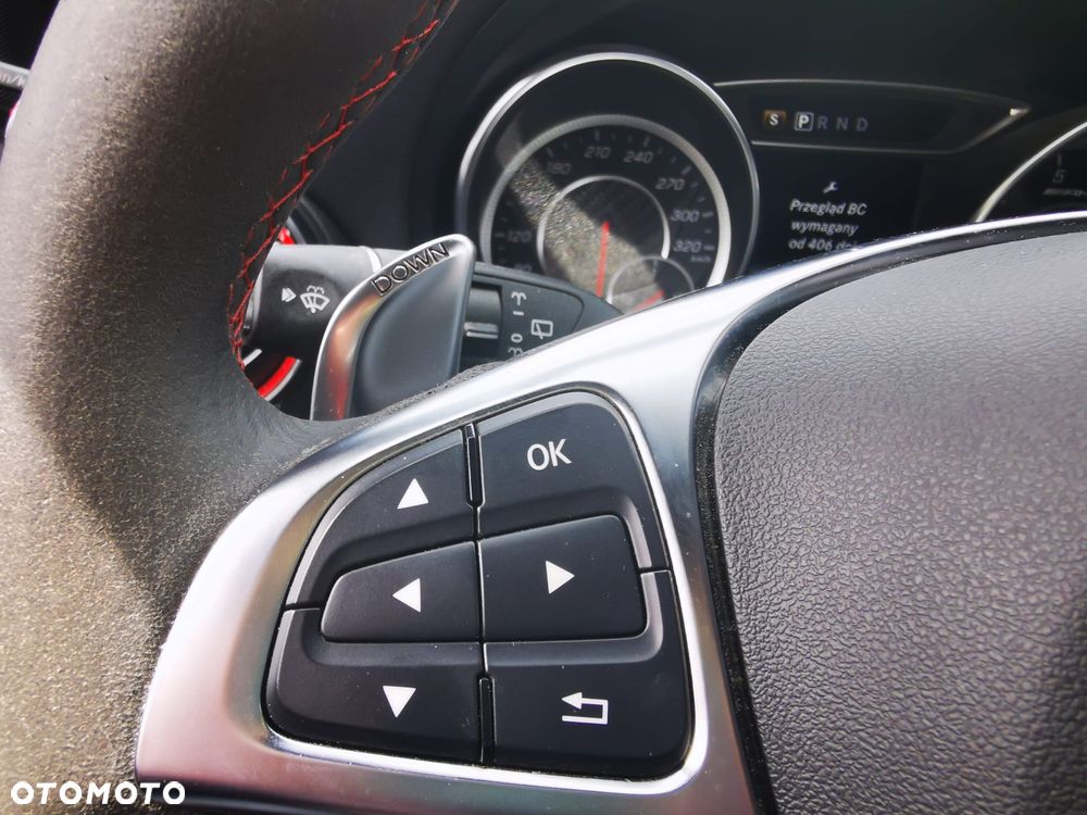 Mercedes-Benz GLA AMG 45 4Matic AMG Speedshift 7G-DCT AMG Night Edition - 27