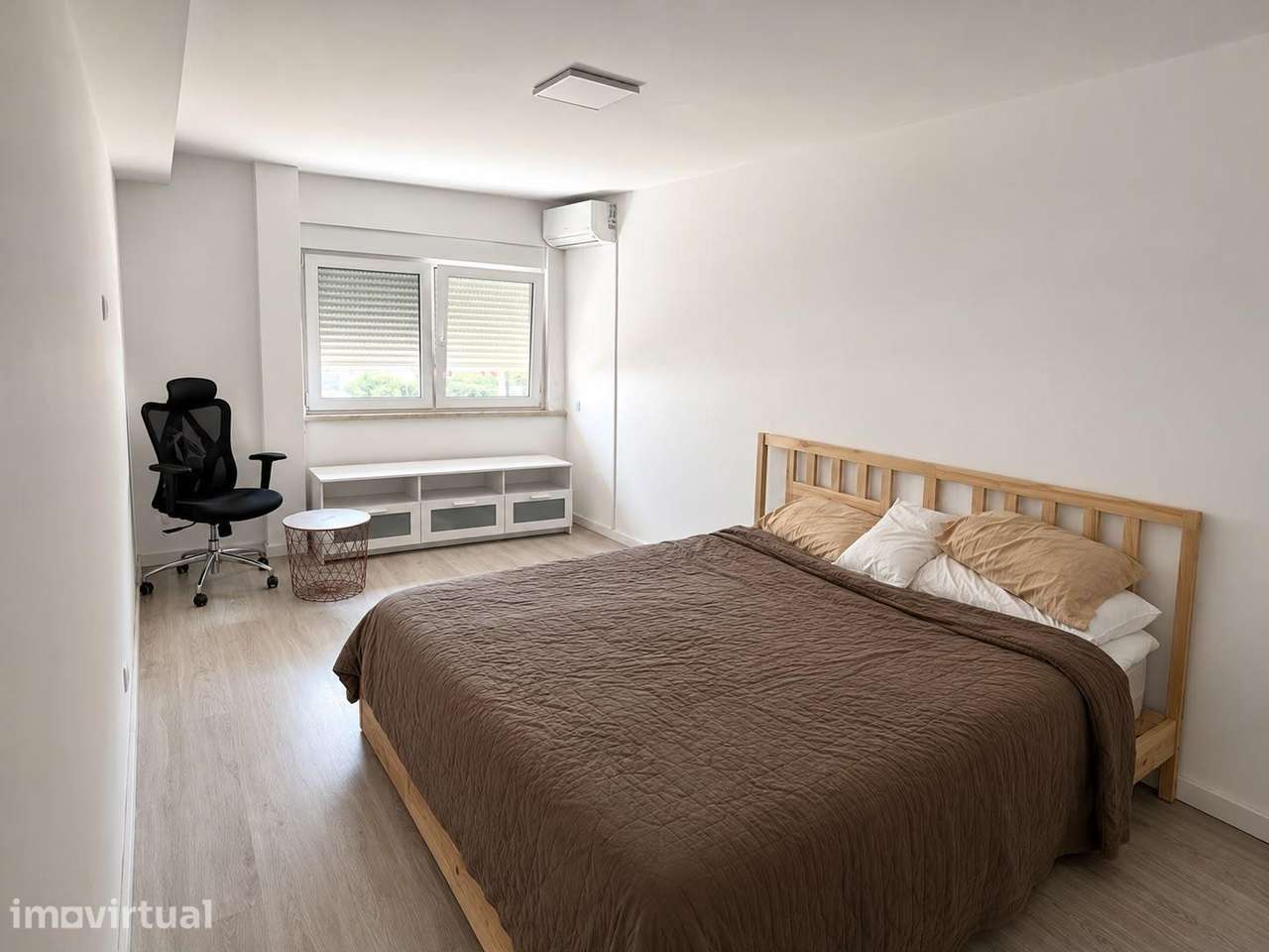 DUPLEX LARANJEIRO - T2 Duplex Remodelado com 2 WC - Grande imagem: 4/5