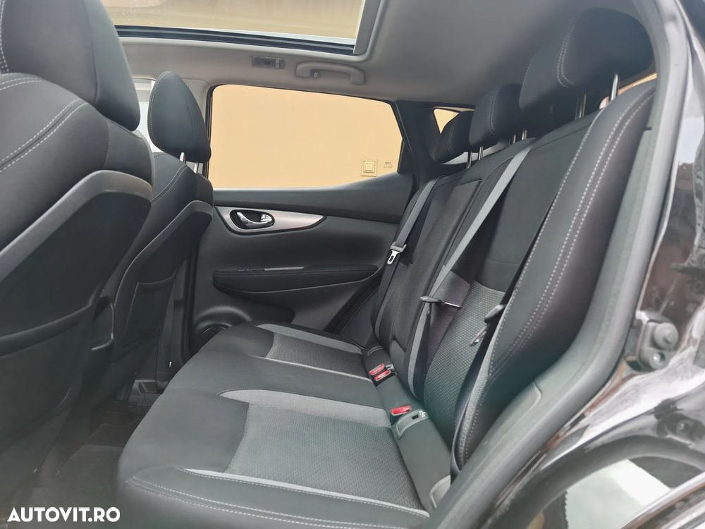 Nissan Qashqai 1.2 DIG-T 360 - 6