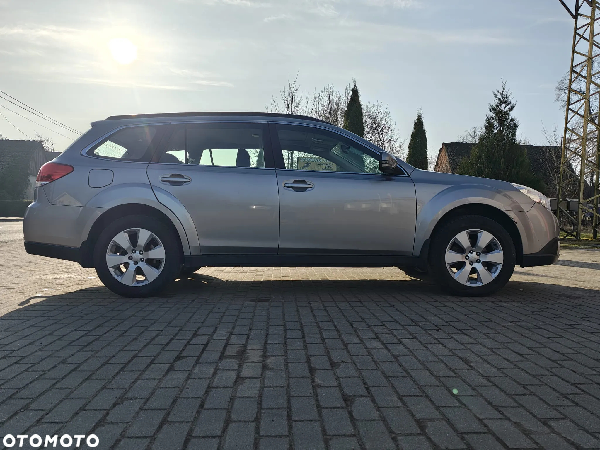 Subaru Legacy - 31