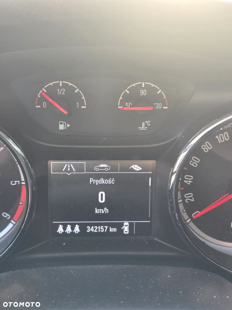Opel Astra 1.6 CDTI Enjoy S&S - 11