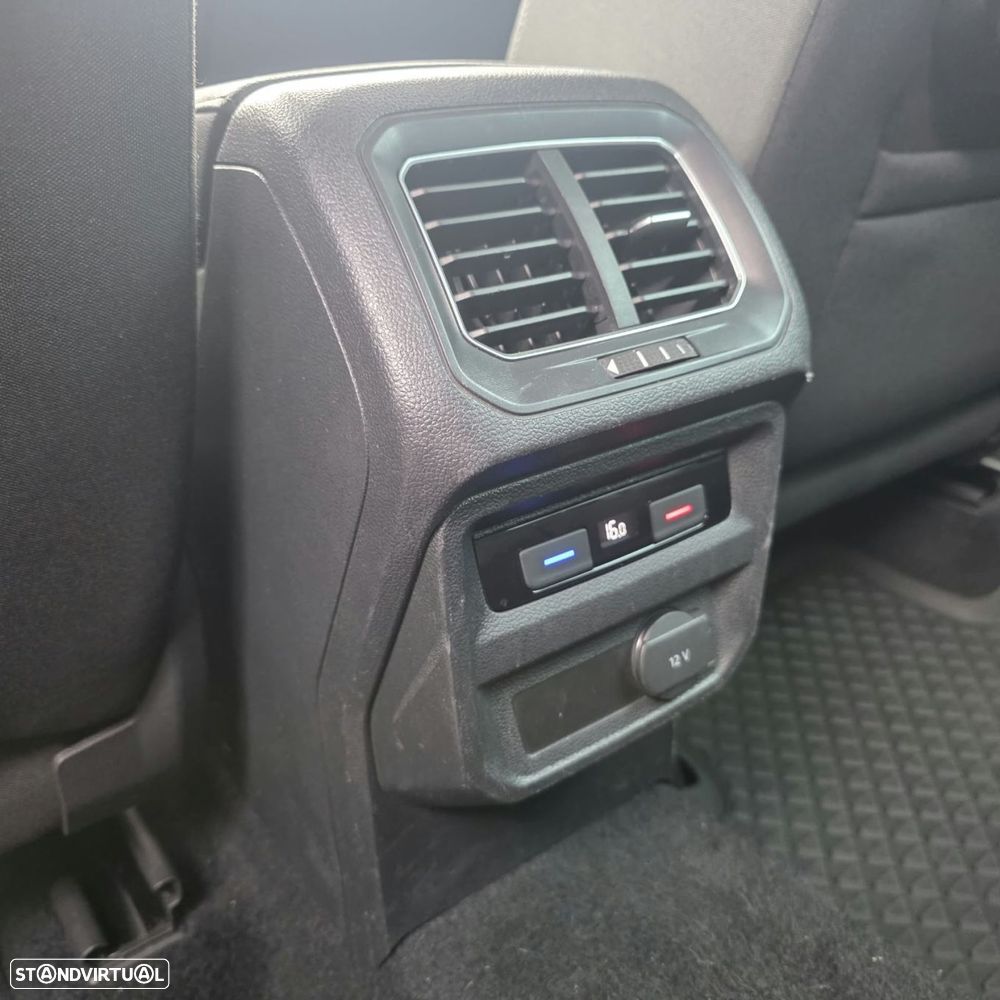 VW Tiguan 2.0 TDi Sport BlueMotion - 9