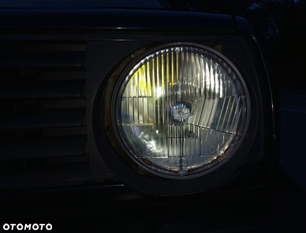 Volkswagen Golf 1.6 CL - 22