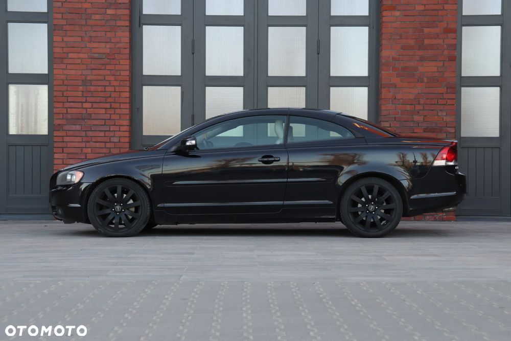 Volvo C70 2.4D5 Summum - 3