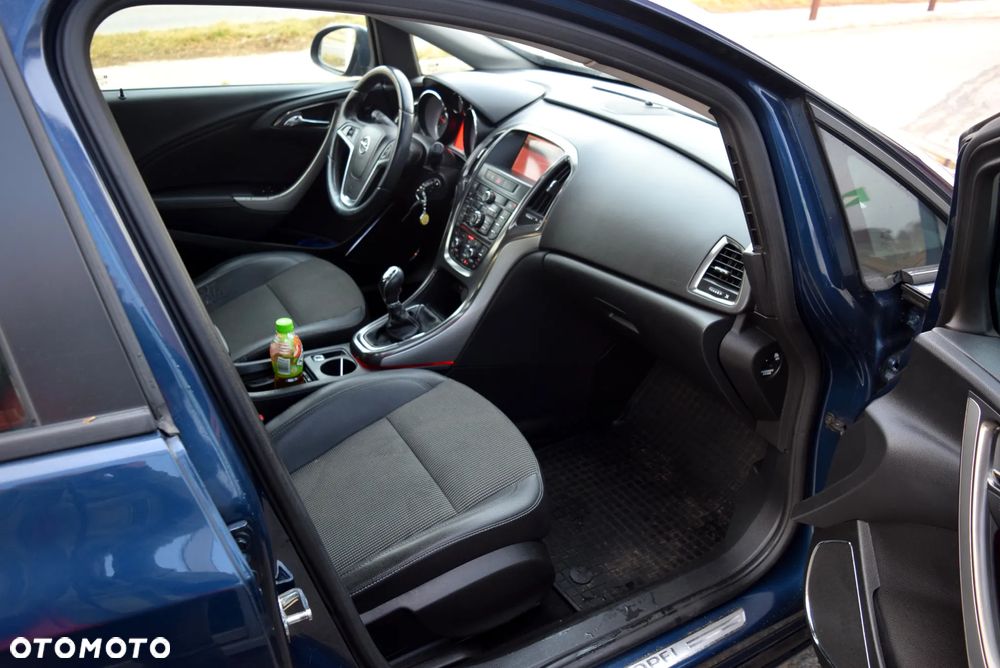 Opel Astra 2.0 CDTI DPF Cosmo - 7