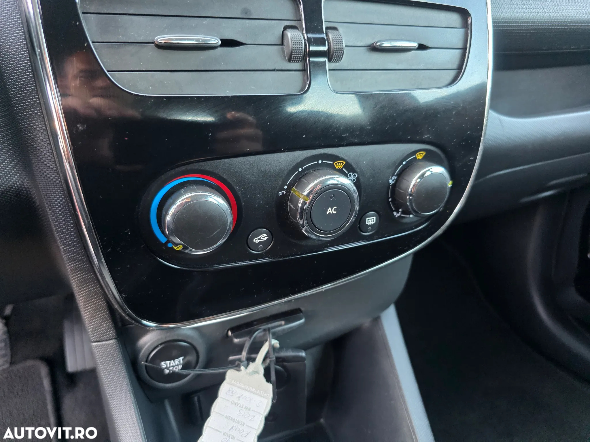Renault Clio TCe 90 Limited - 18