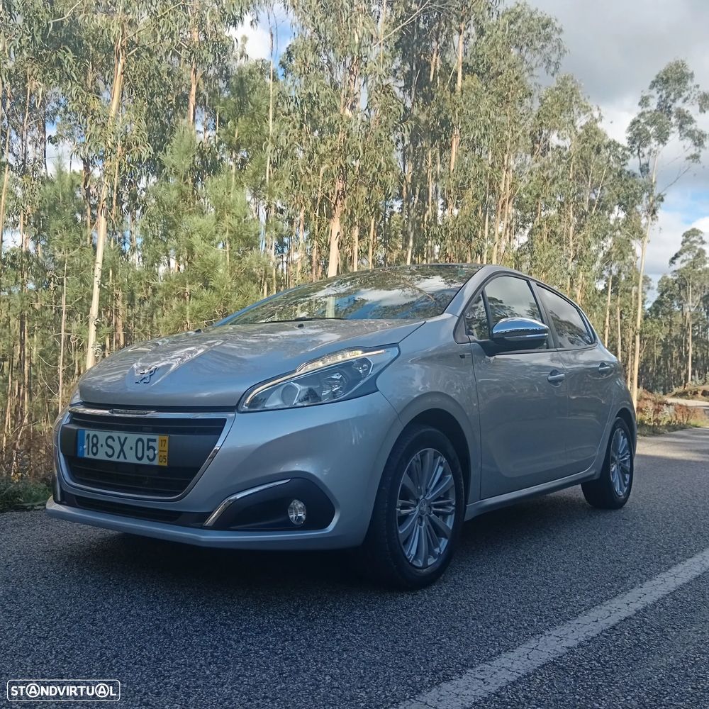 Peugeot 208 1.2 PureTech Style - 12