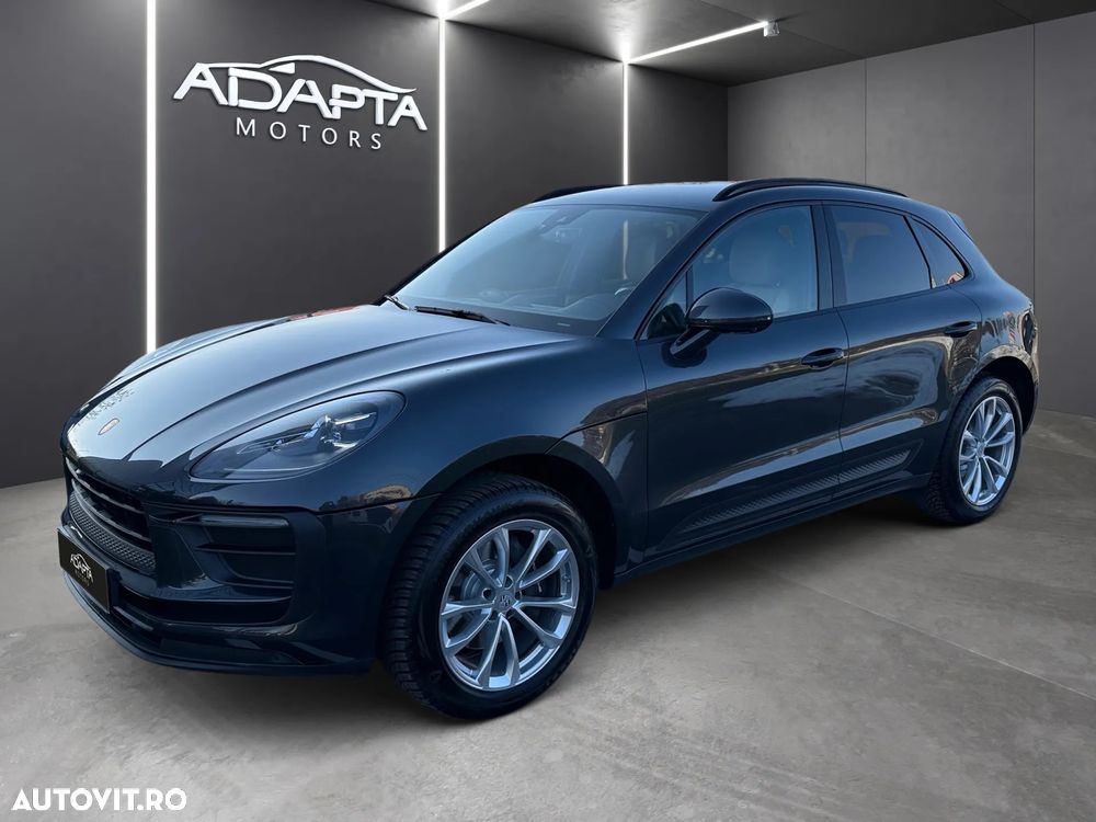 Porsche Macan - 1