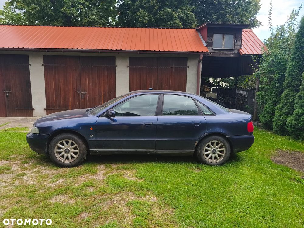 Audi A4 Limousine 1.8 - 2