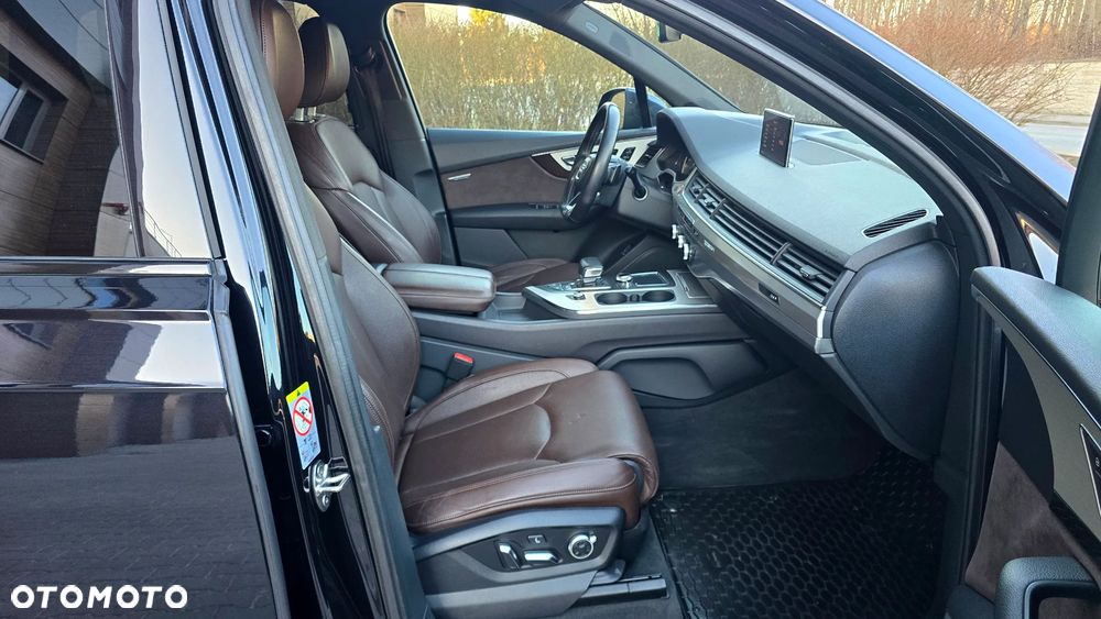 Audi SQ7 - 29