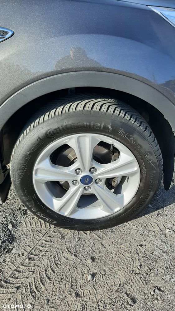 Ford Kuga 1.5 EcoBoost 2x4 Titanium - 33