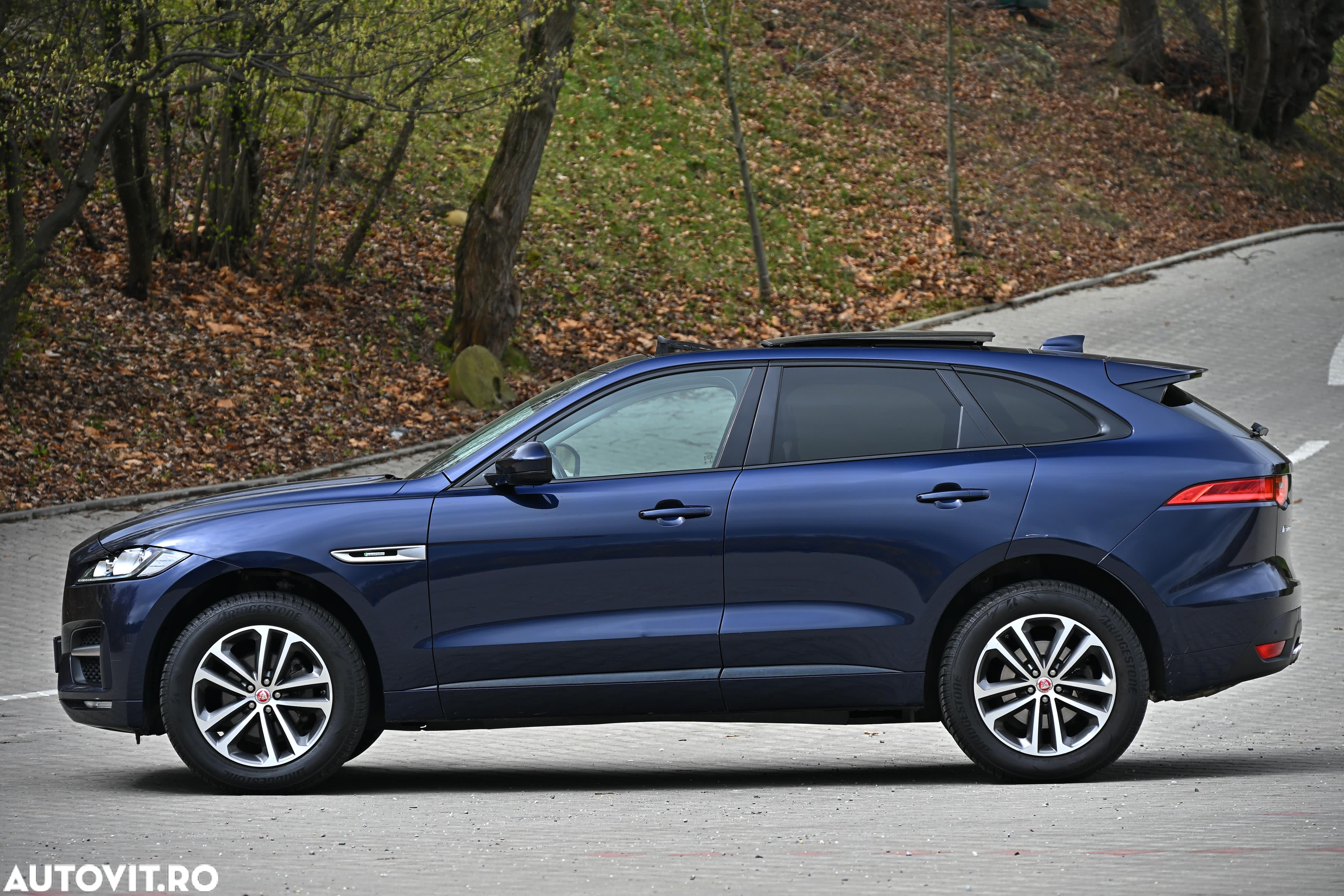 Jaguar F-Pace 20d RWD R-Sport - 3