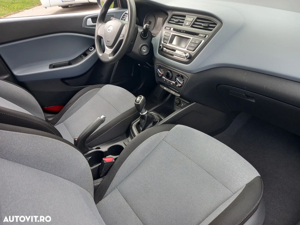 Hyundai i20 1.1 CRDi - 7