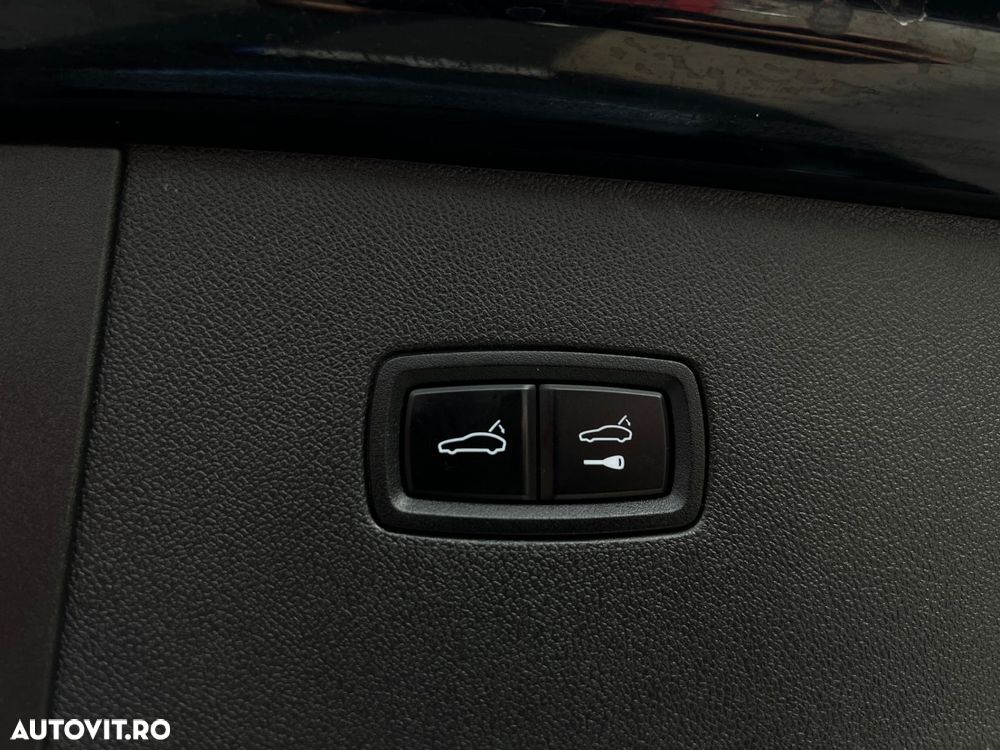 Porsche Cayenne - 16