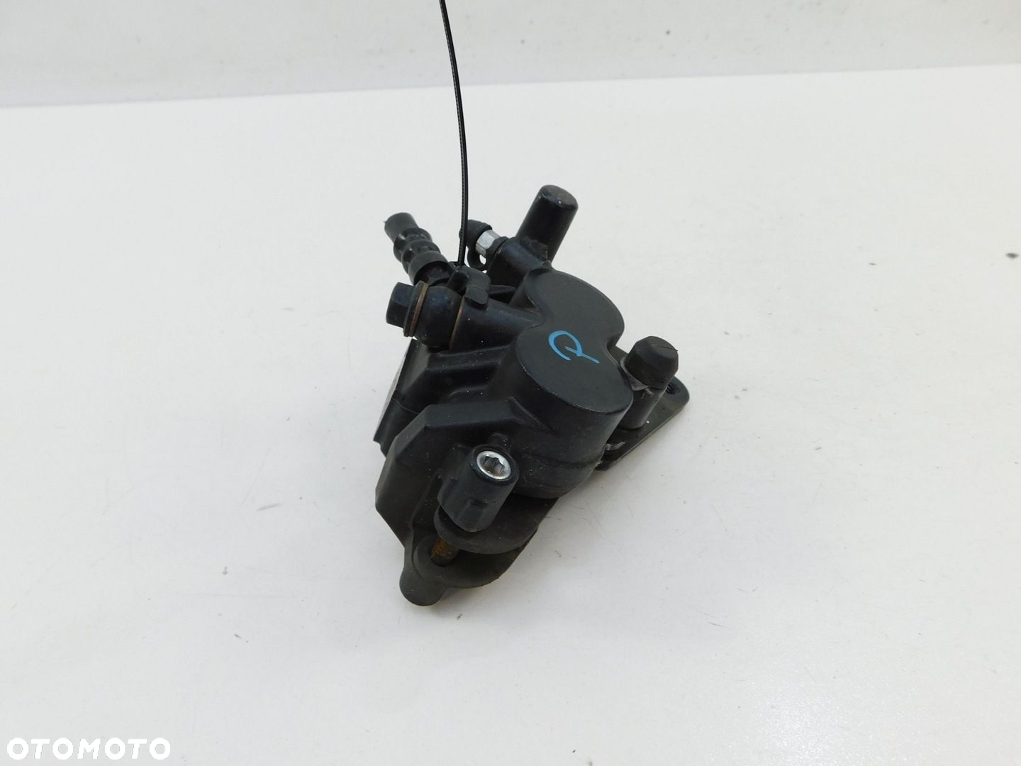 SKUTER ELEKTRYCZNY NIU ZACISK HAMULCA PRZÓD - 3