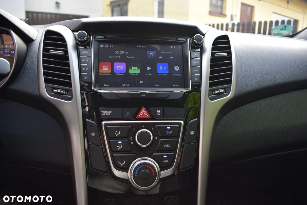 Hyundai i30 1.4 Premium - 9
