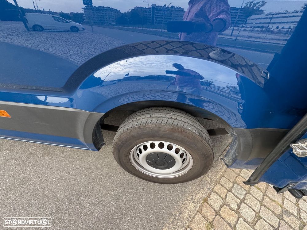 VW Crafter - 15