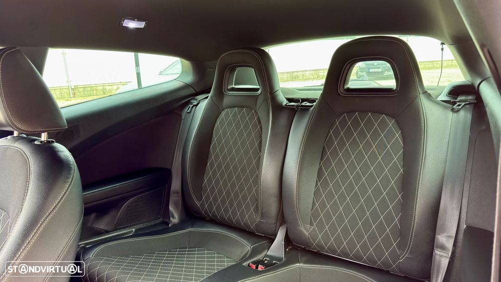 VW Scirocco 2.0 TDI Sport DSG - 53