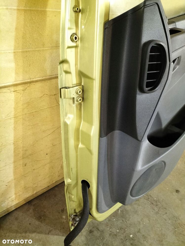 drzwi prawe pasażera atego 2 ii 818 822 1526 1224 - 3