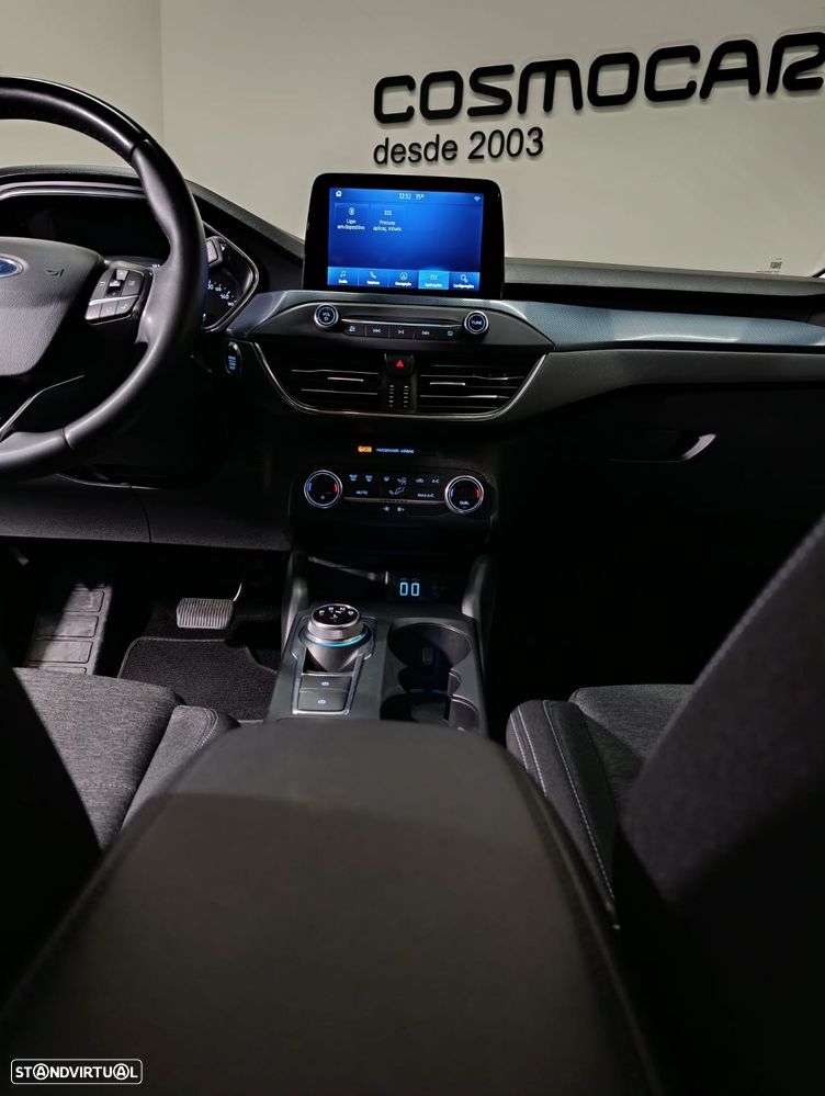 Ford Focus SW 1.0 EcoBoost Active Aut. - 27