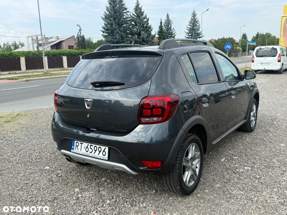 Dacia Sandero TCe 90 (S&S) Comfort - 14