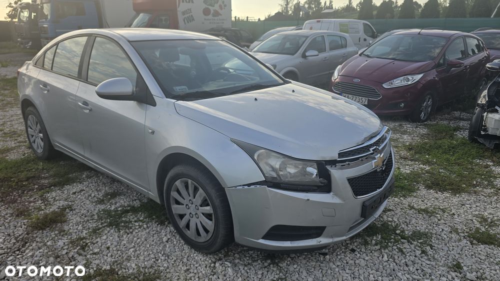 Chevrolet Cruze - 5