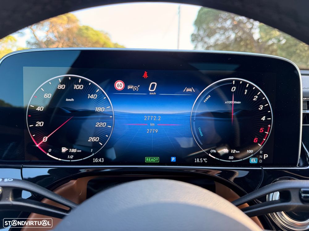 Mercedes-Benz E 300 9G-TRONIC AMG Line - 12