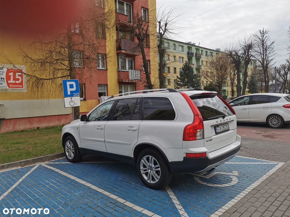 Volvo XC 90 - 23