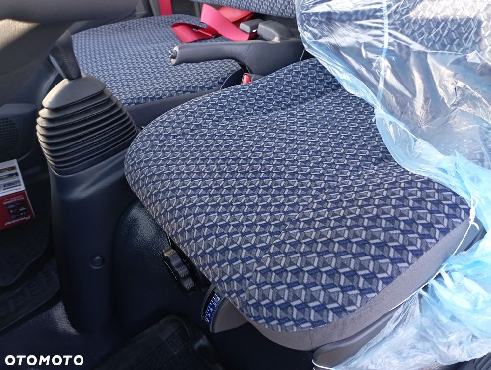 Isuzu M27F 3,0 TURBO - 16