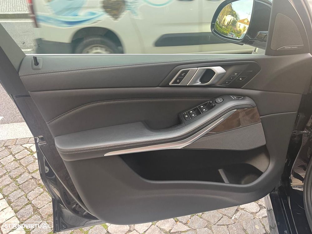 BMW X5 30 d xDrive Pack M - 41