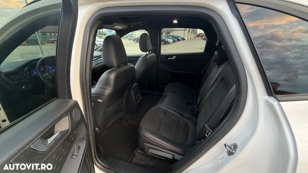 Ford Kuga - 15