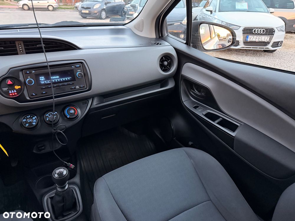 Toyota Yaris - 26