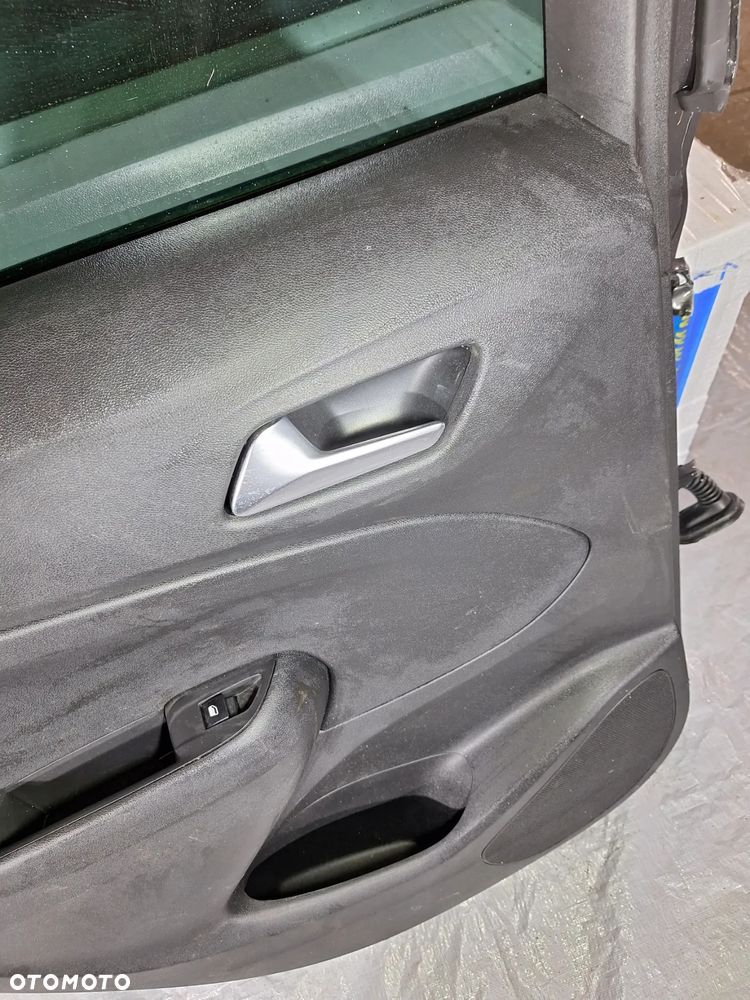 klamka wewnętrzna prawa lewa tył przód OPEL CROSSLAND 2021r