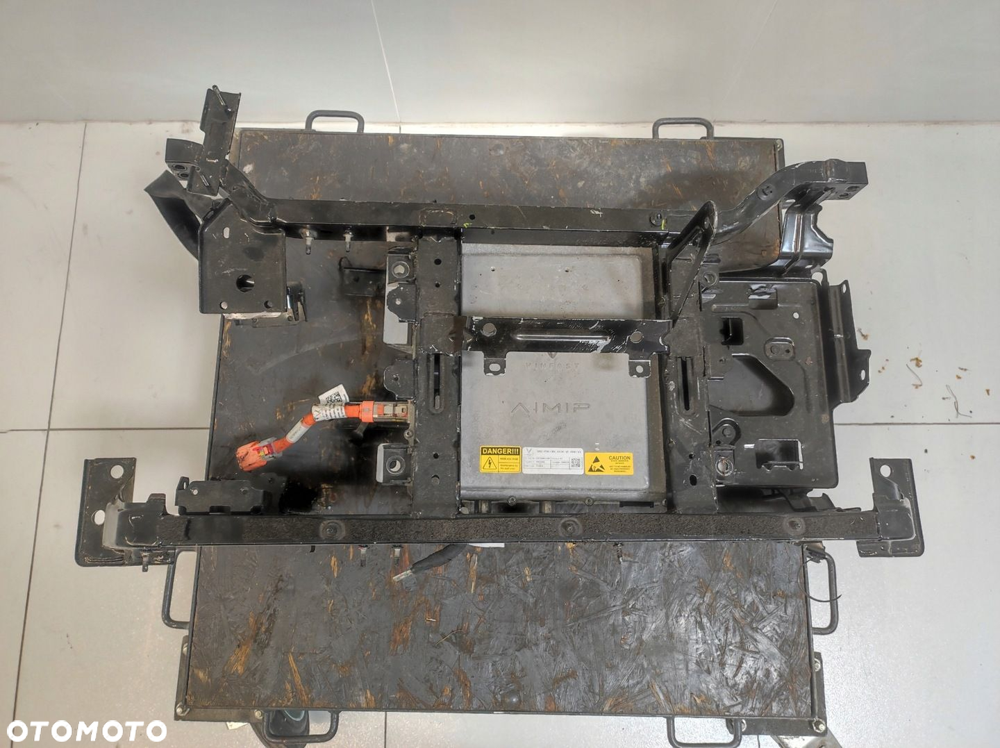 STEROWNIK KONWERTER INWERTER PRZETWORNICA NAPIĘCIA VINFAST VF9 ELEKTRYK 4X4 - 2