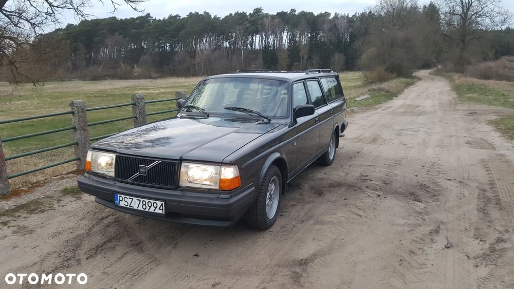 Volvo Seria 200 - 3