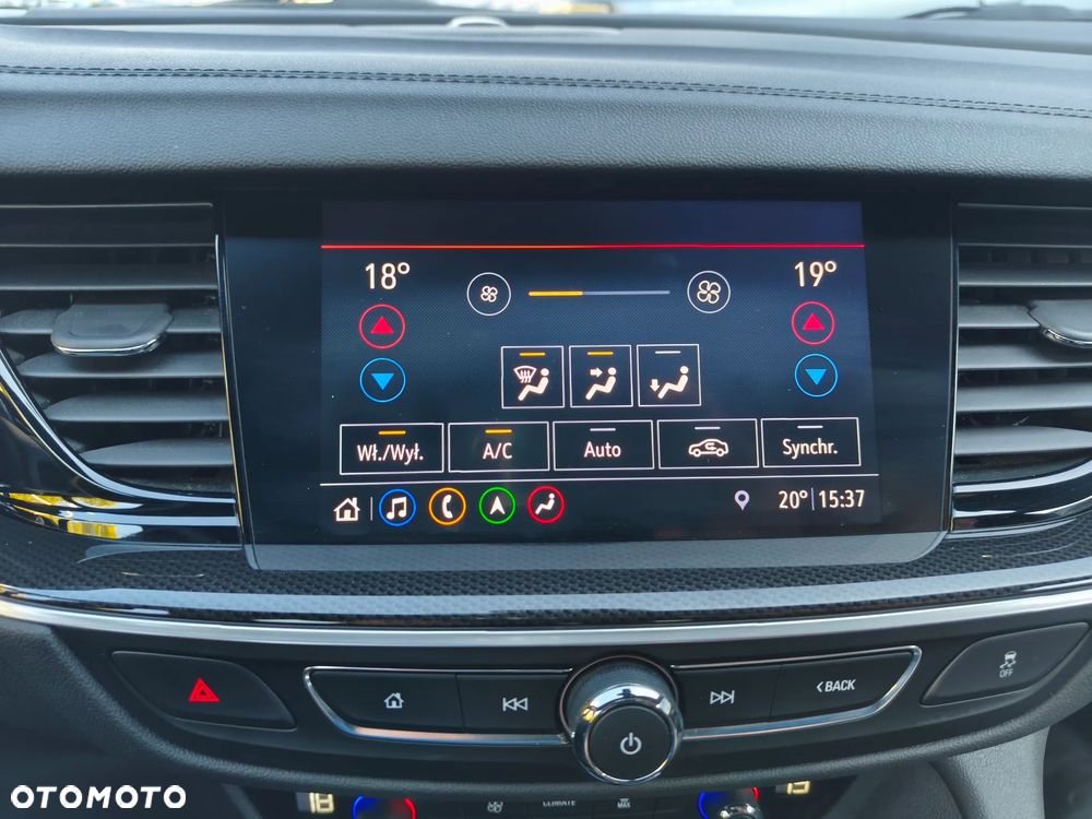 Opel Insignia - 28