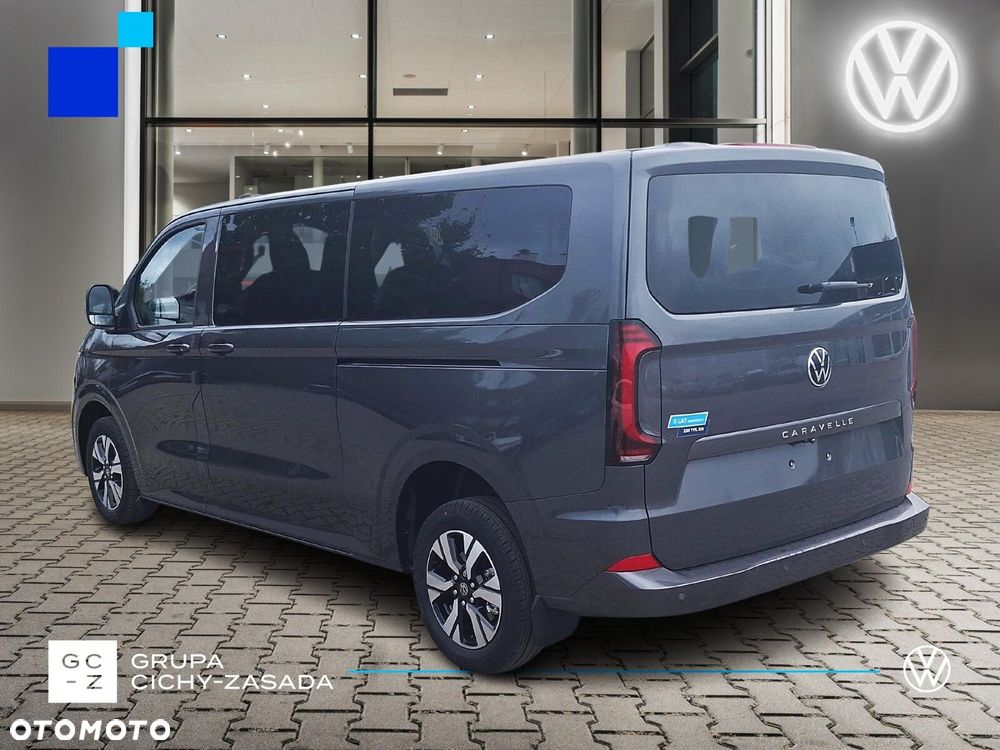 Volkswagen Caravelle - 3