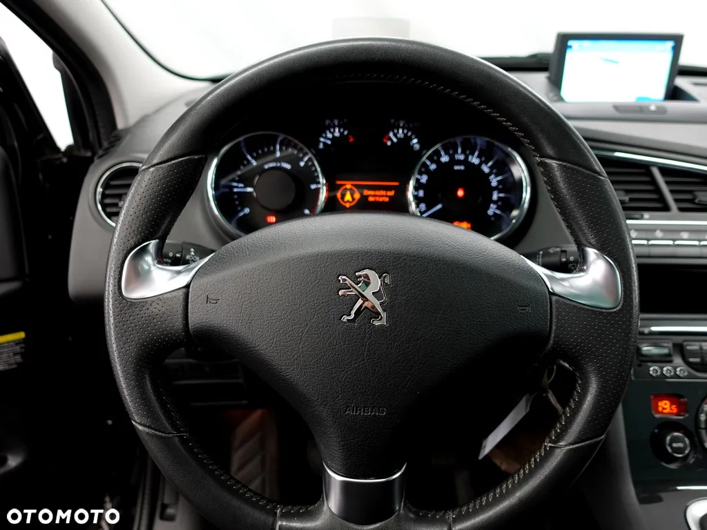 Peugeot 5008 2.0 HDi Allure 7os - 18