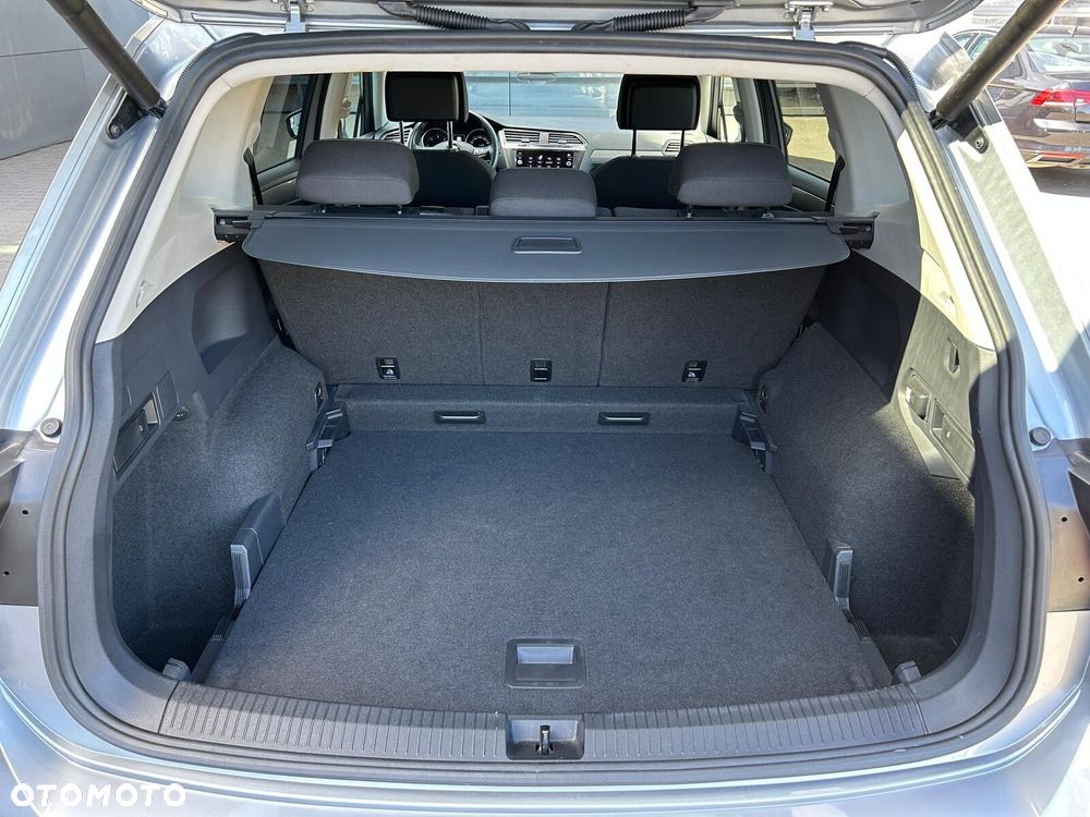 Volkswagen Tiguan Allspace 2.0 TDI SCR Comfortline DSG - 11