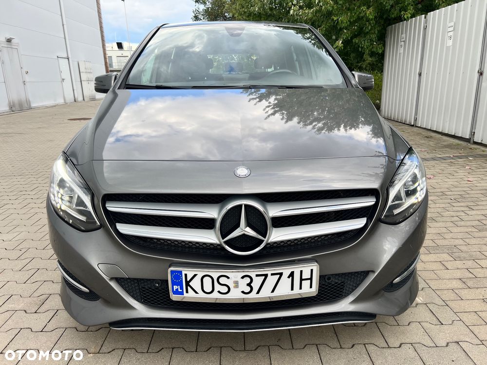 Mercedes-Benz Klasa B 180 d 7G-DCT Peak Edition - 17