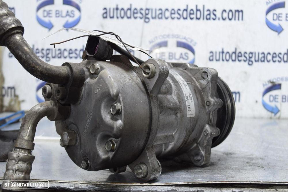 COMPRESSOR DE AR CONDICIONADO VOLKSWAGEN GOLF IV BERLINA 1J110.1997 - 1
