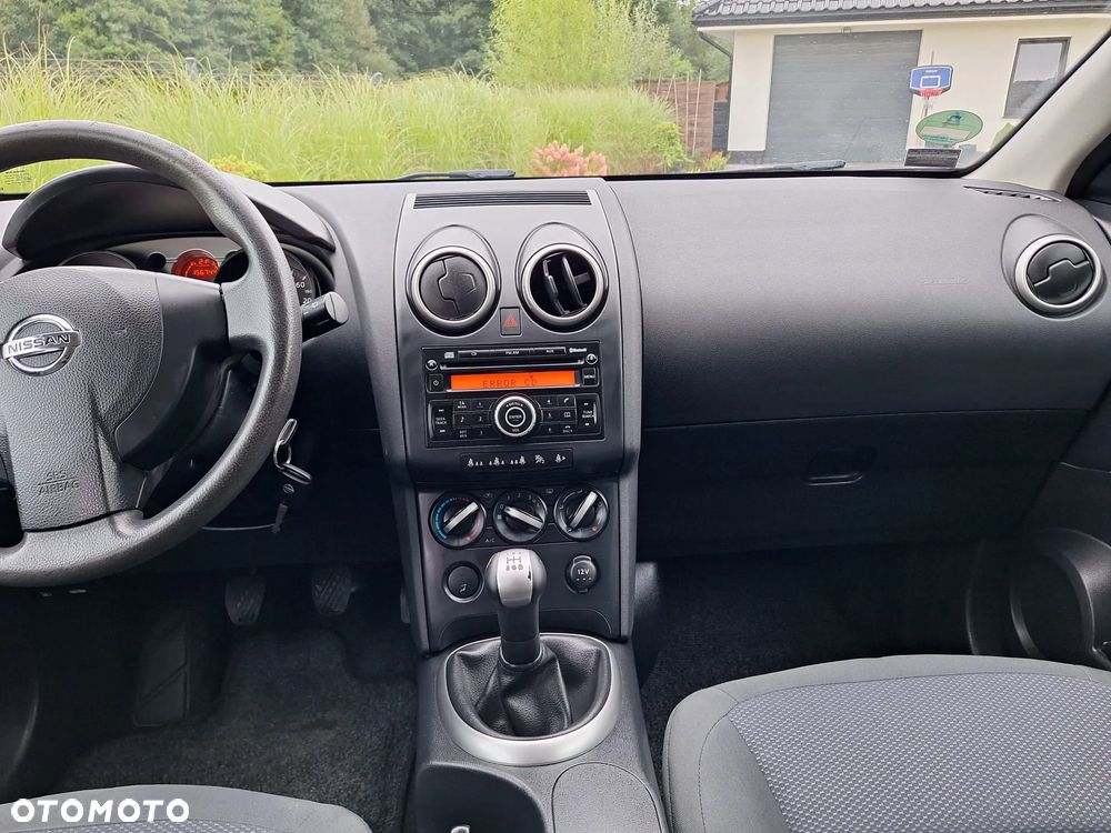 Nissan Qashqai 1.6 I-Way - 23